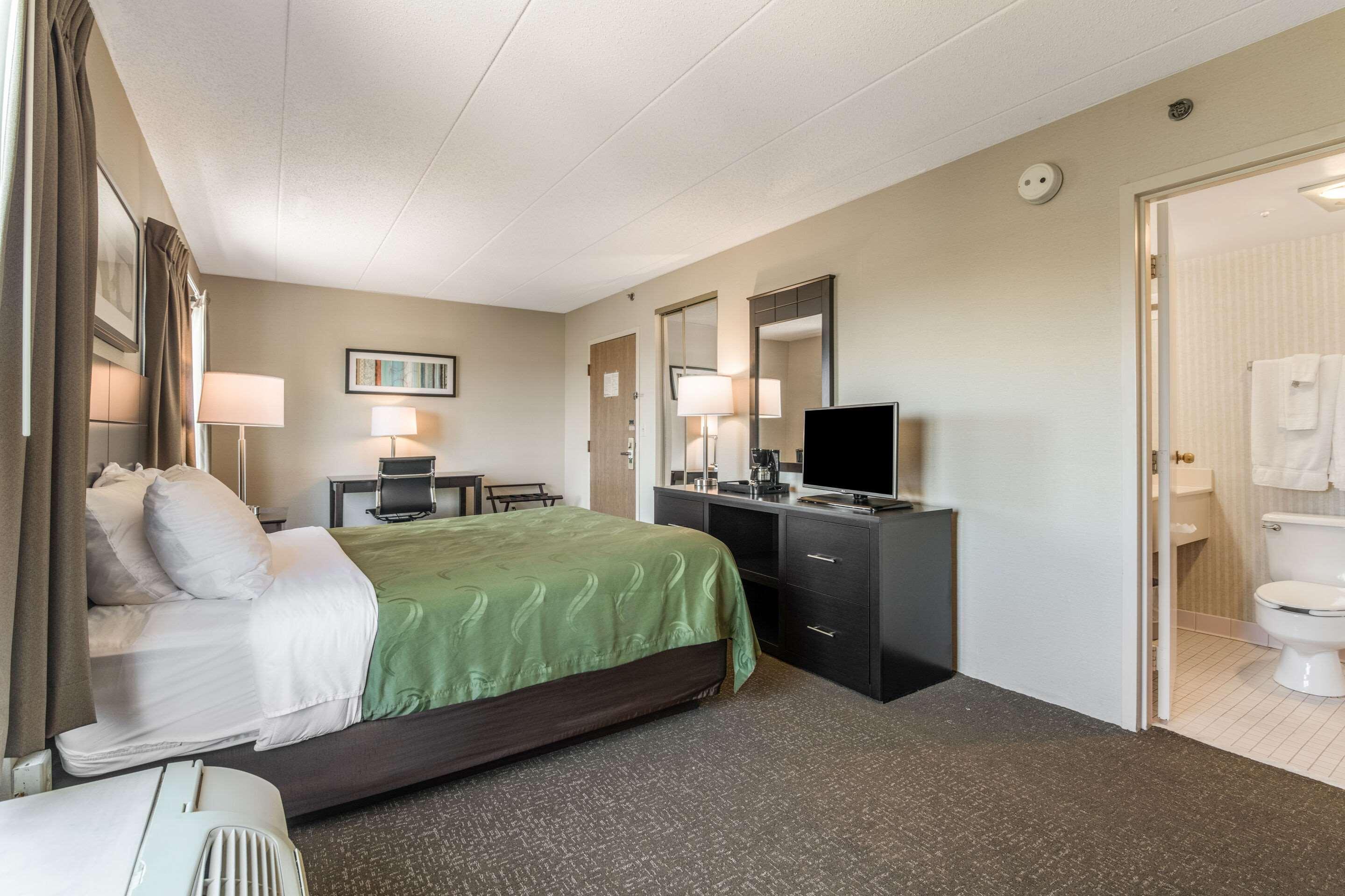 Quality Inn Portsmouth Eksteriør bilde